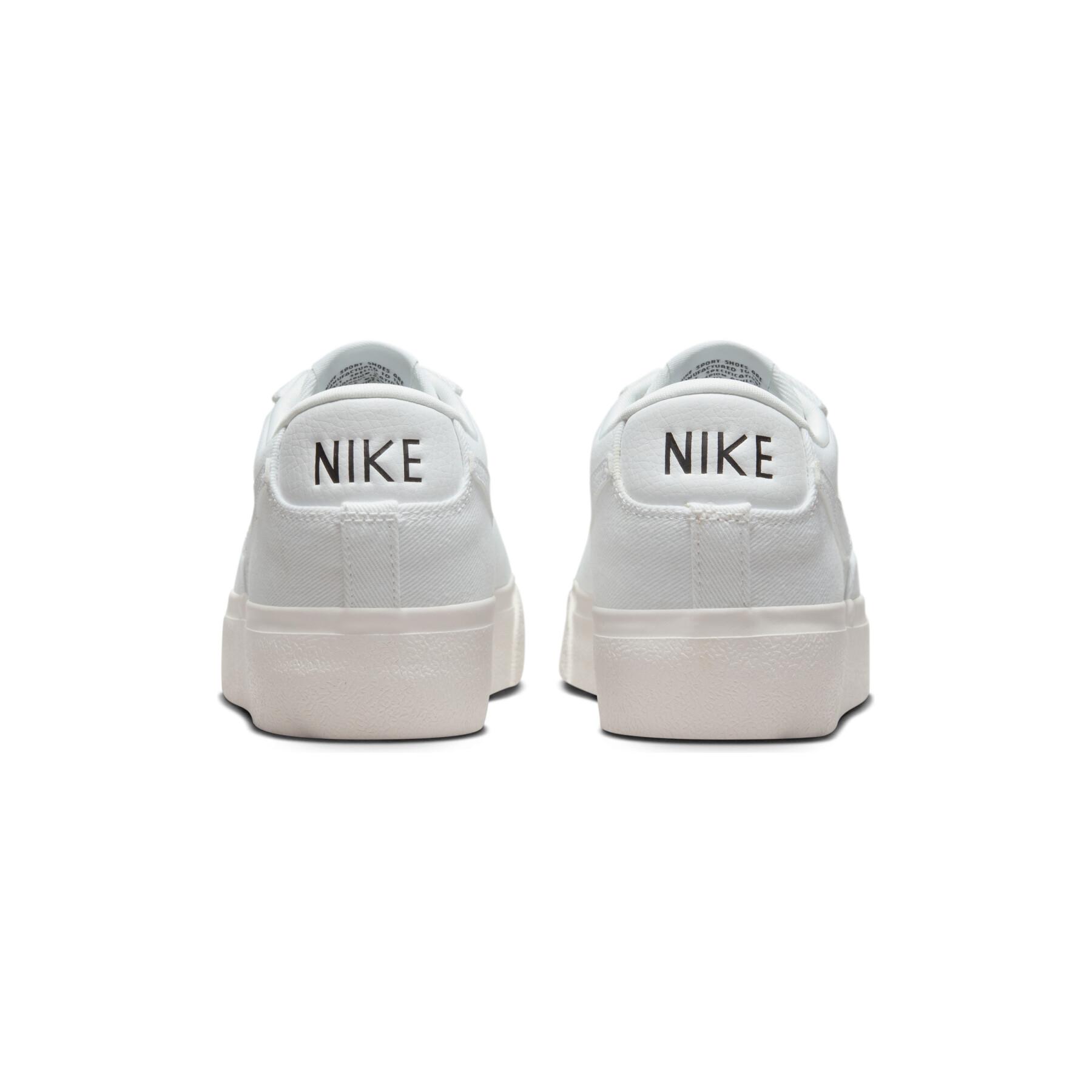 Sneakers für Frauen Nike Blazer Low Platform Canvas